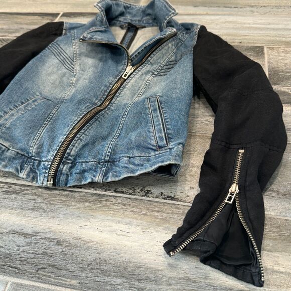 Armani A/X Denim Jacket, Black Cloth Sleeves, Zip Close Moto Fitted Denim Style - Picture 5 of 8